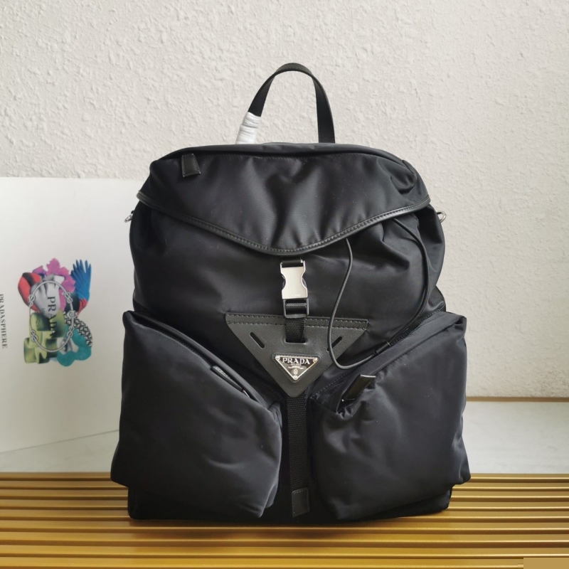 Pra*a backpacks